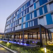 Bioklimatik Rolling Roof Tasarimlari