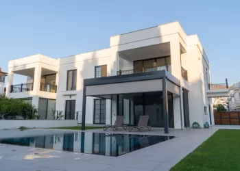 Bioklimatik Pergola Seçimi Yaparken Nelere Dikkat Etmelisiniz?